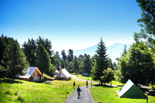 Free Huttopia Camping Card
